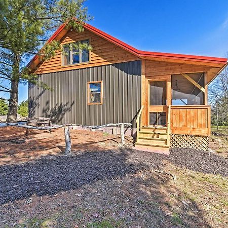 Honey House Cabin - A Quiet Countryside Retreat! Nappanee Экстерьер фото